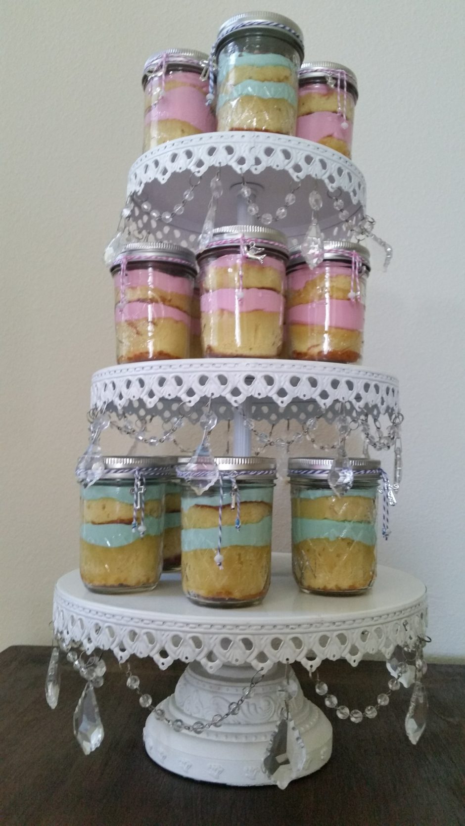 Cakes in Jars